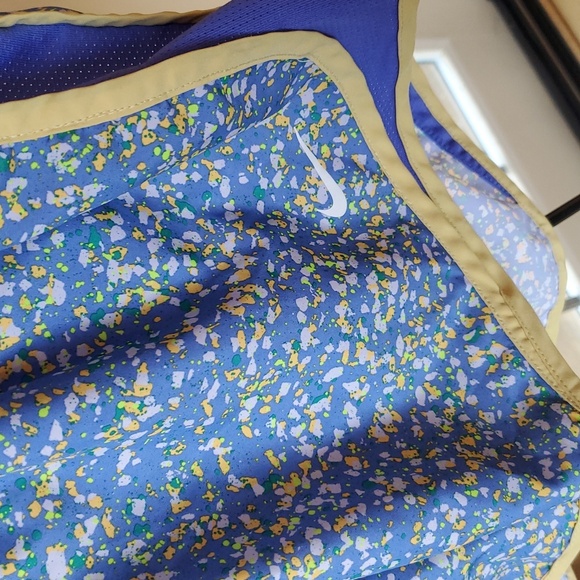 Nike DriFit Tempo Icon Clash Blue and Yellow Women's Athletic Sz. L Shorts - Picture 3 of 11